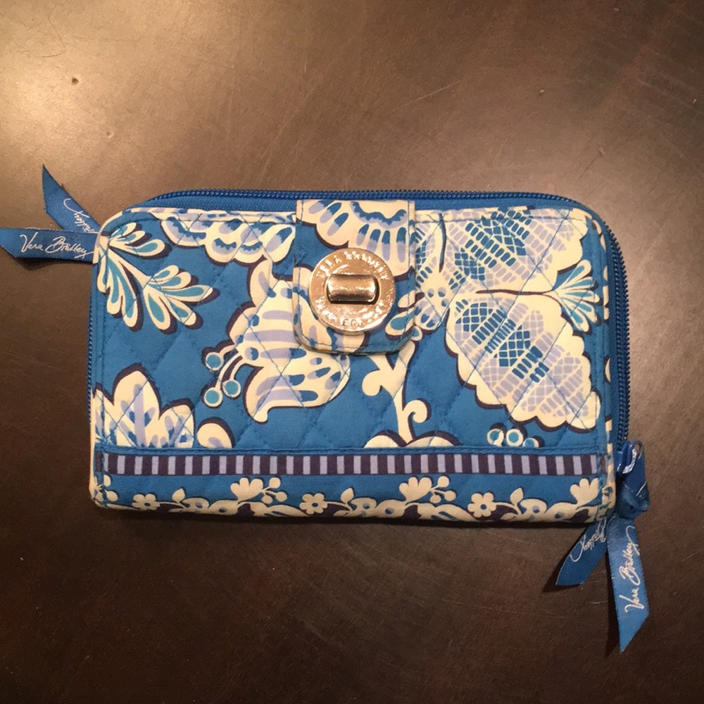 Vera Bradley wallet